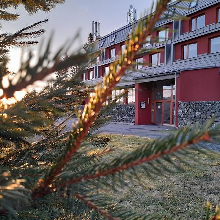 Apartma Raj V Ramzove Ostružná Exterior foto